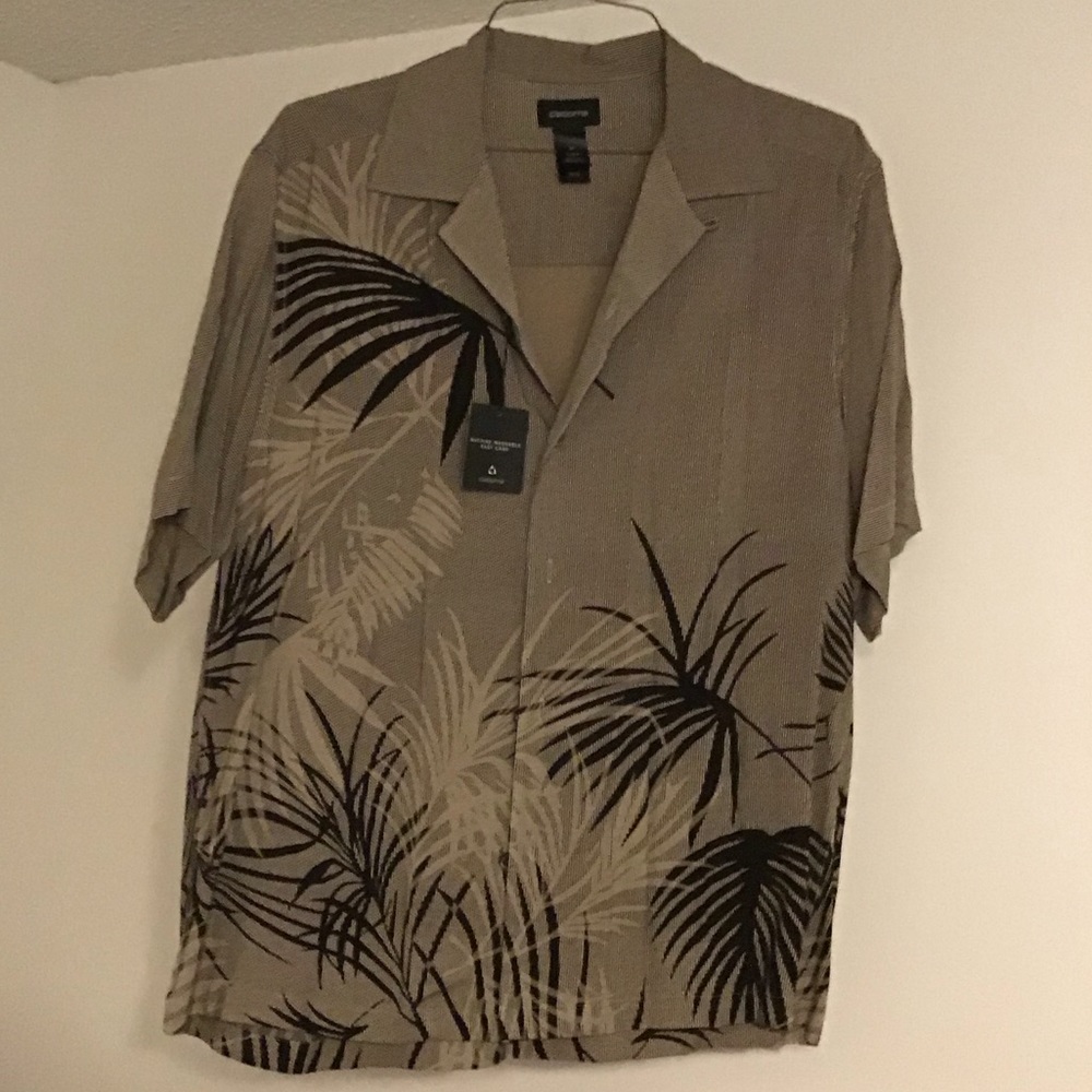 Claiborne Button Down Short Sleeve Shirt for Dad New With Tag